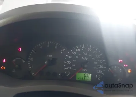 2005 Ford Focus Zx4 z USA, uszkodzony, nr VIN 1FAFP34N45W134744